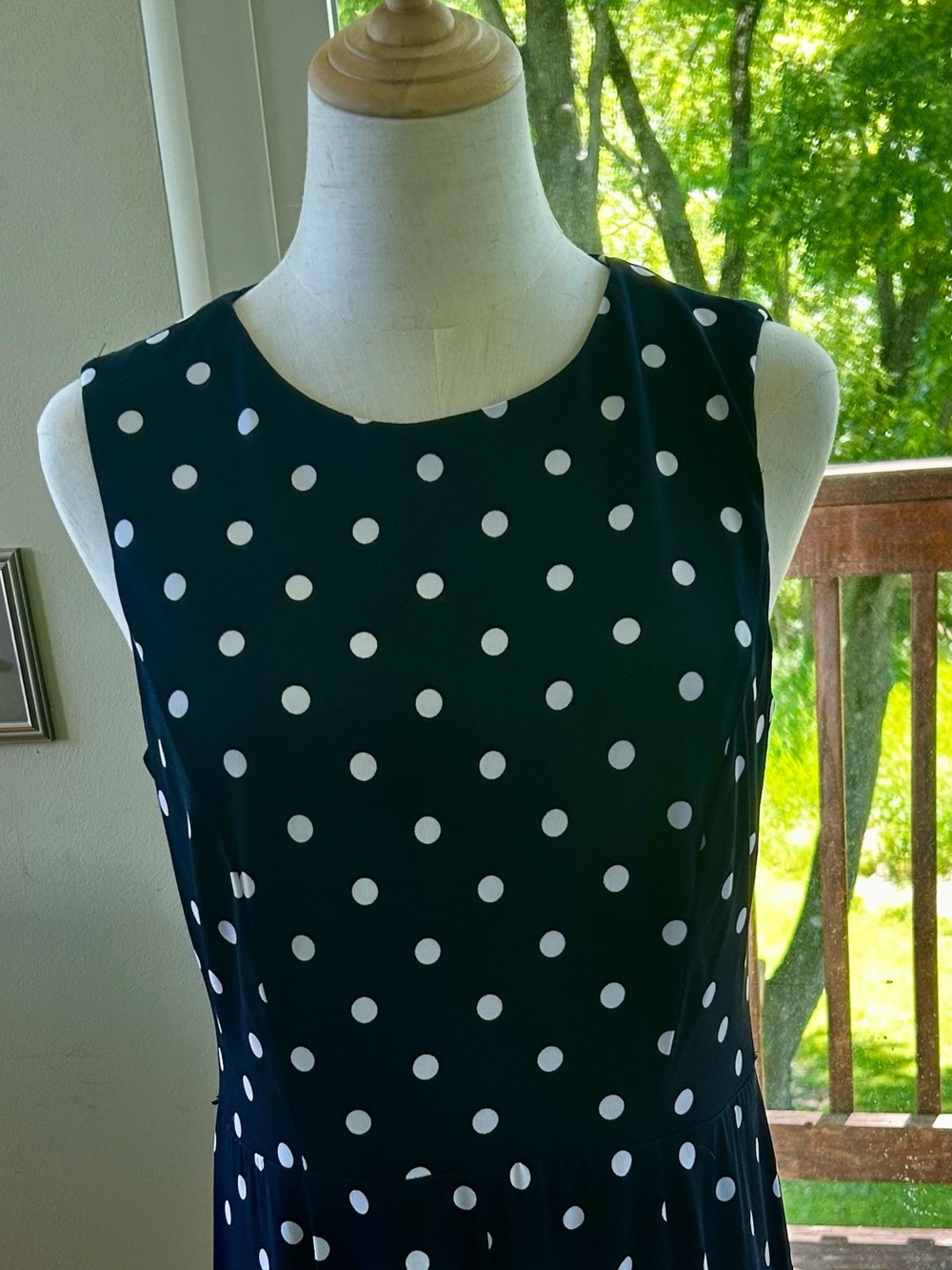 Christopher & Banks Navy Blue /White Polka Dot Sleeveless Midi Dress Sz 8 zipper - Picture 2 of 8
